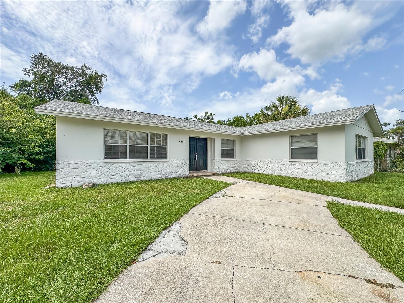 4407 POMPANO DRIVE