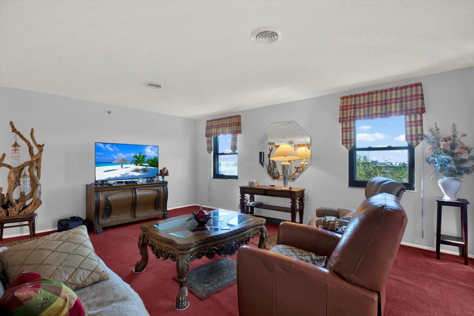 TERRACE PARK OF FIVE TOWNS - Residential