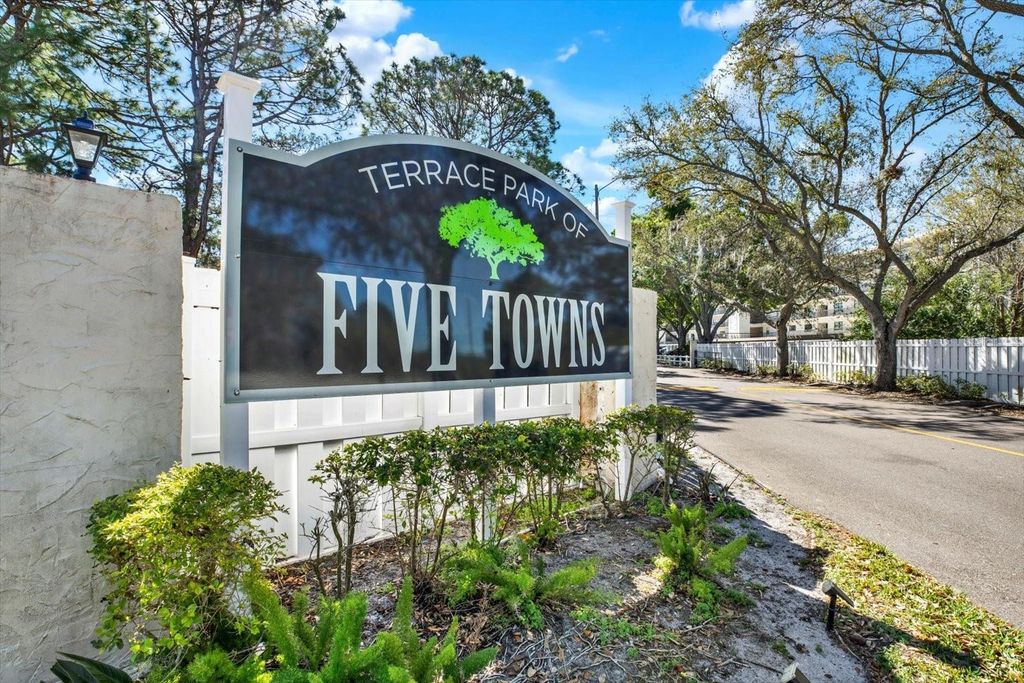 Photo of 8186 Terrace Garden Drive N #601, St Petersburg, FL 33709 (MLS # TB8485554)