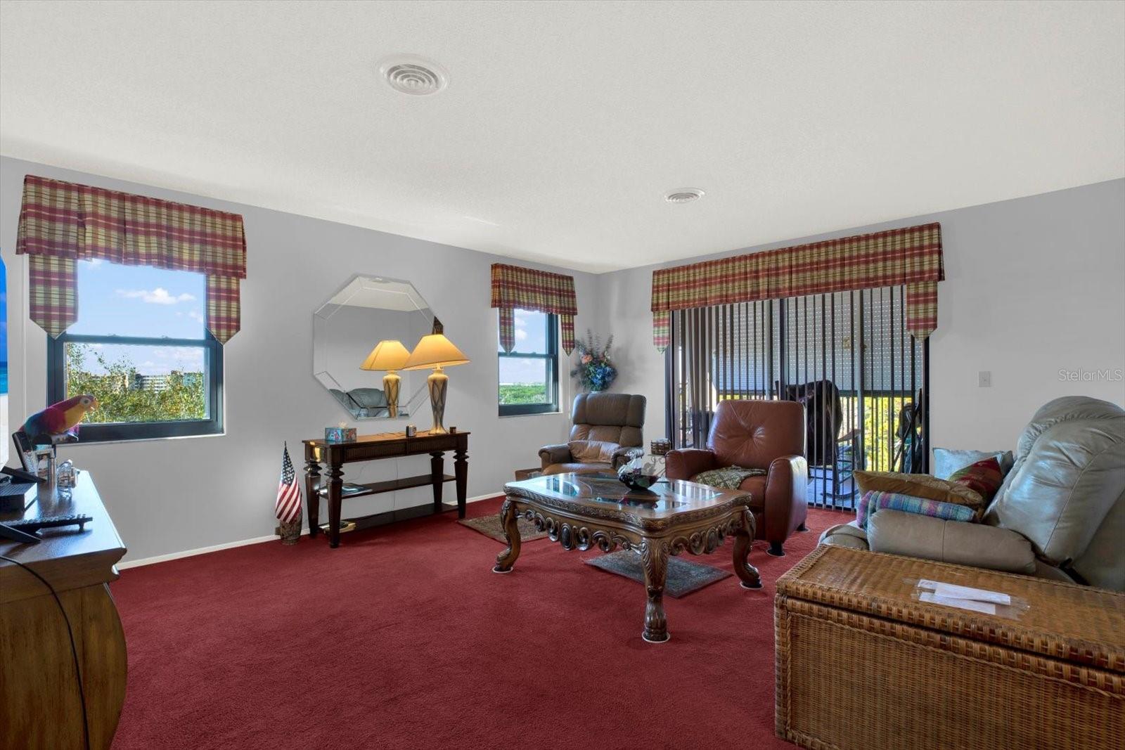 TERRACE PARK OF FIVE TOWNS - Residential