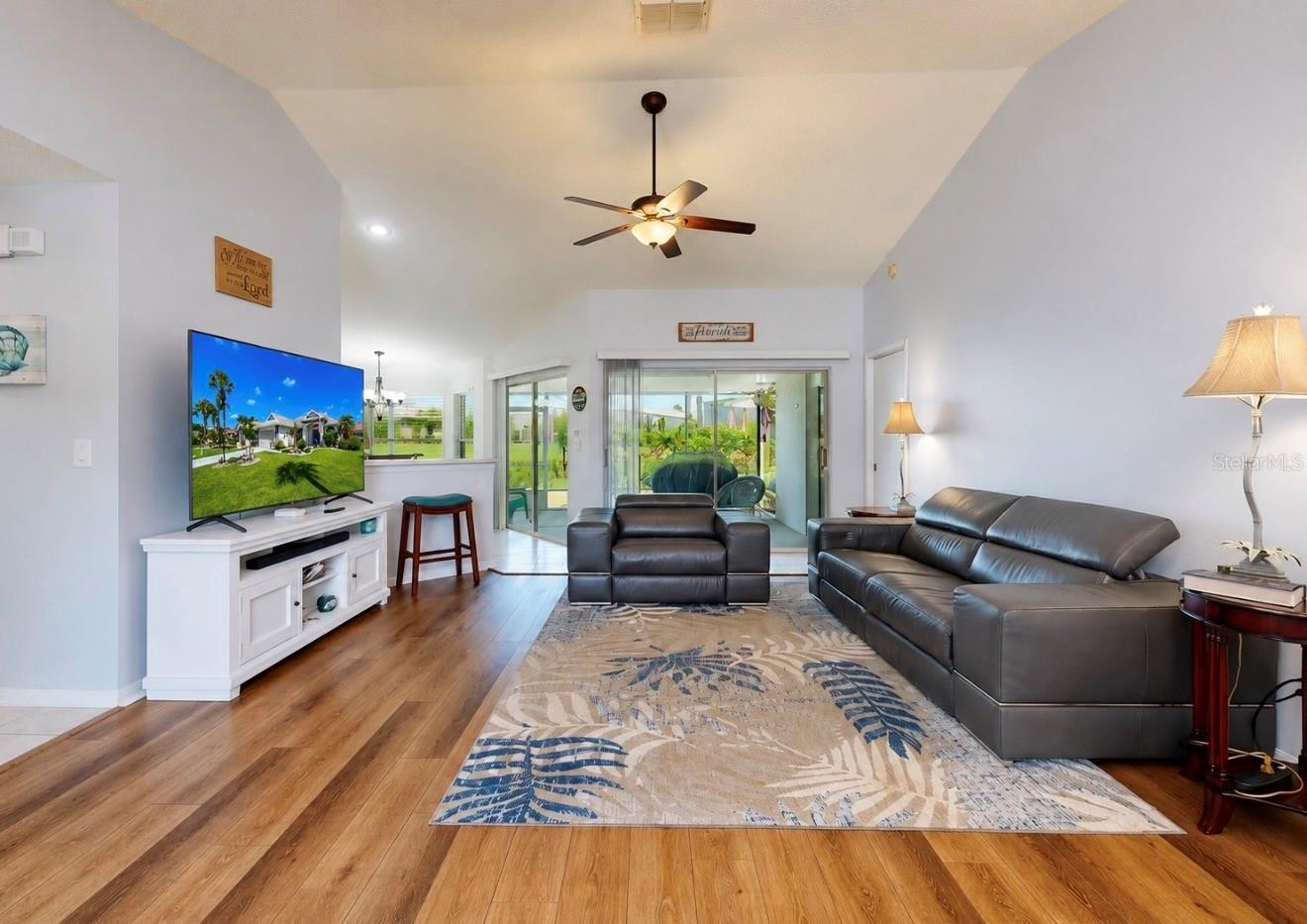CALOOSA WOODS - Residential