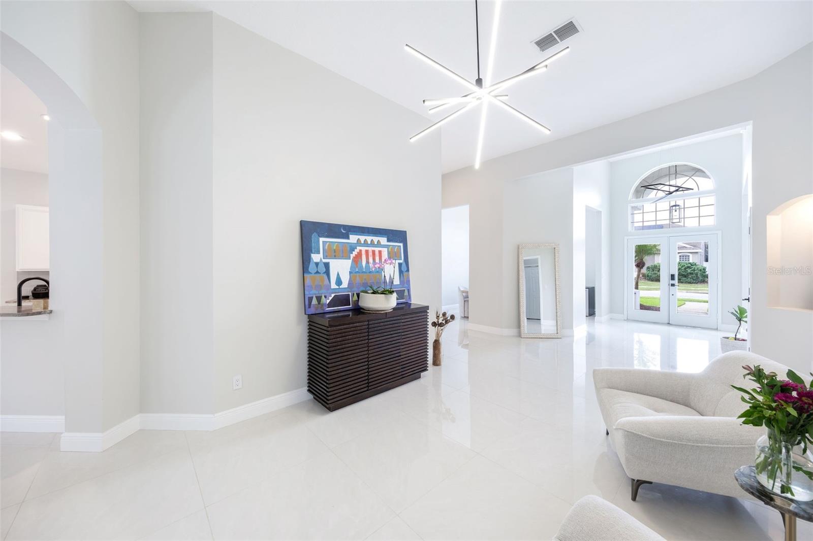 9844 MONTCLAIR CIRCLE