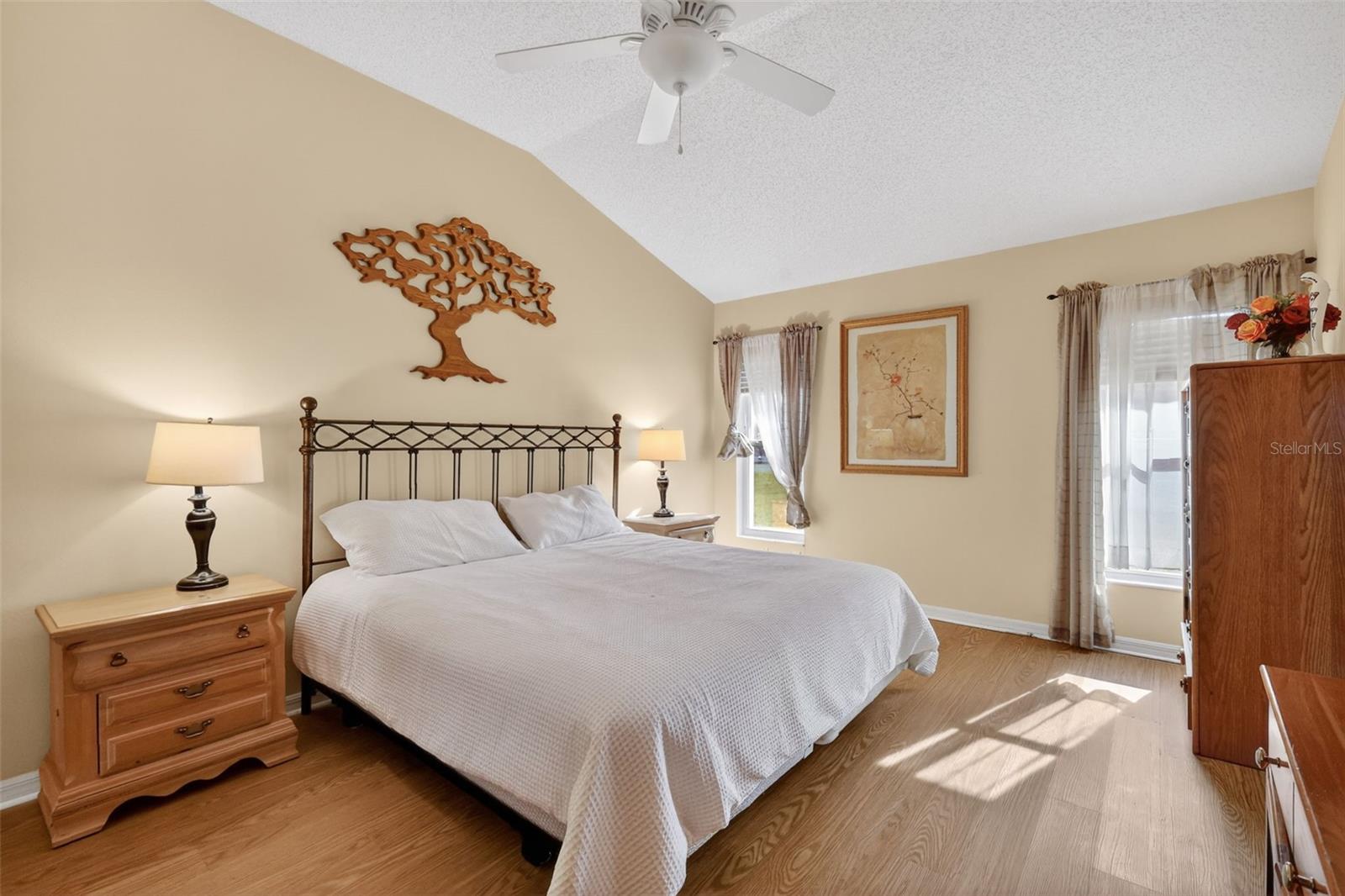 ROYAL HIGHLANDS PH 01 TR B LESS PT LYING W FOL - Residential