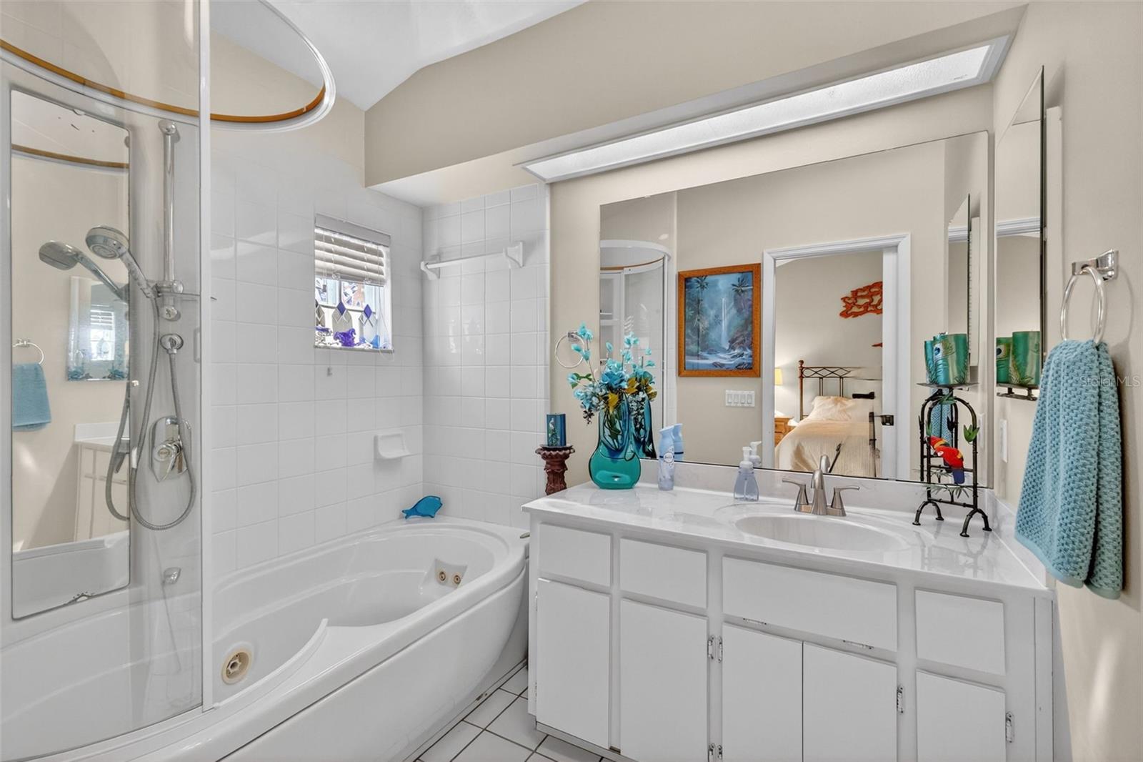 ROYAL HIGHLANDS PH 01 TR B LESS PT LYING W FOL - Residential