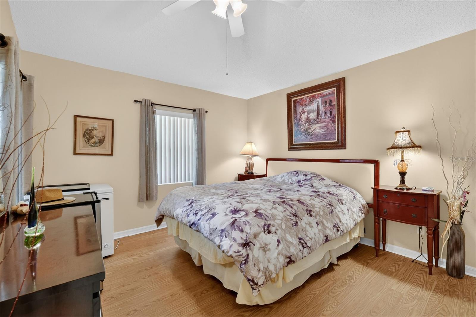 ROYAL HIGHLANDS PH 01 TR B LESS PT LYING W FOL - Residential