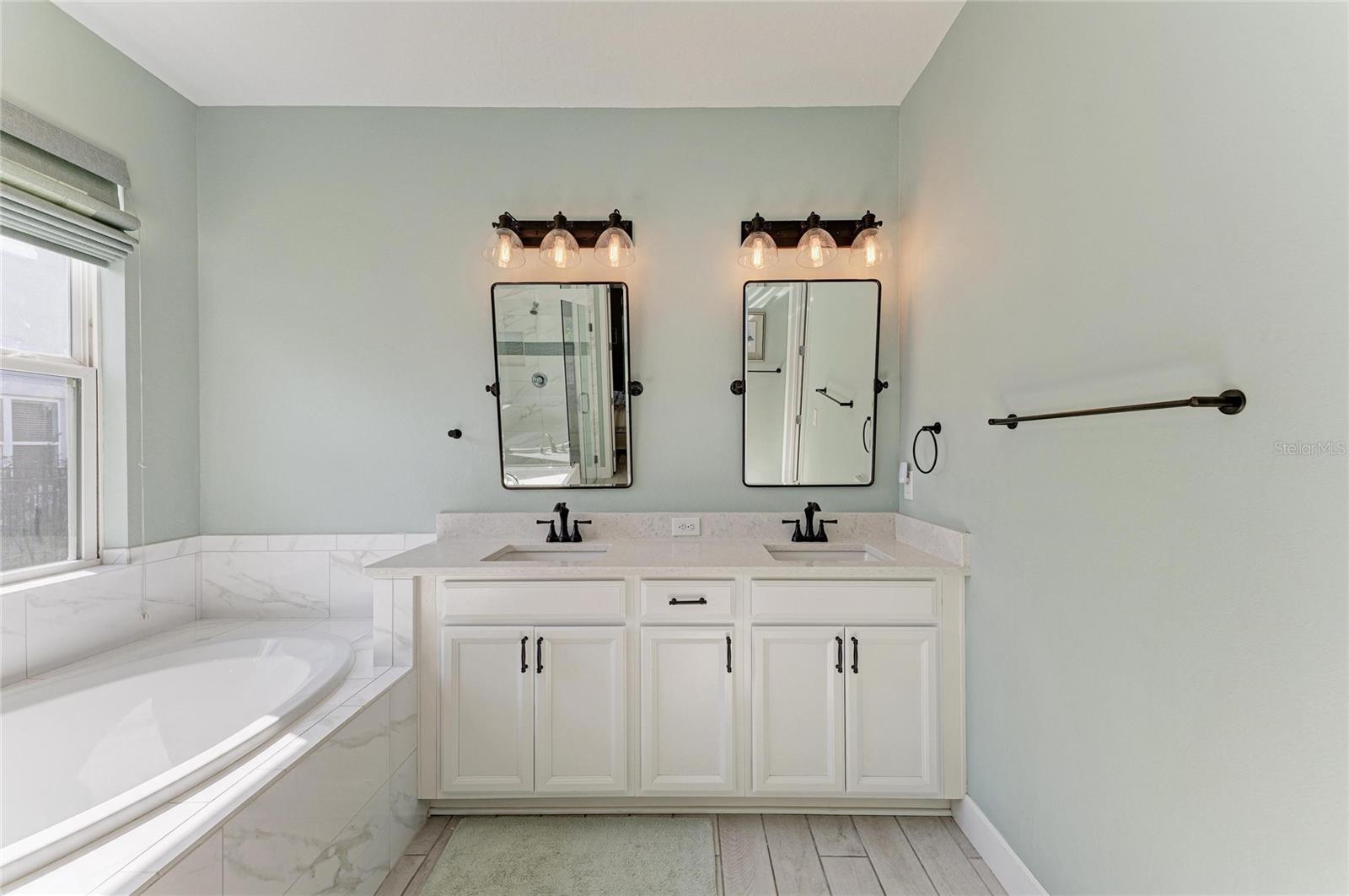 ARTISAN LAKES EAVES BEND PH II SUBPH A, - Residential