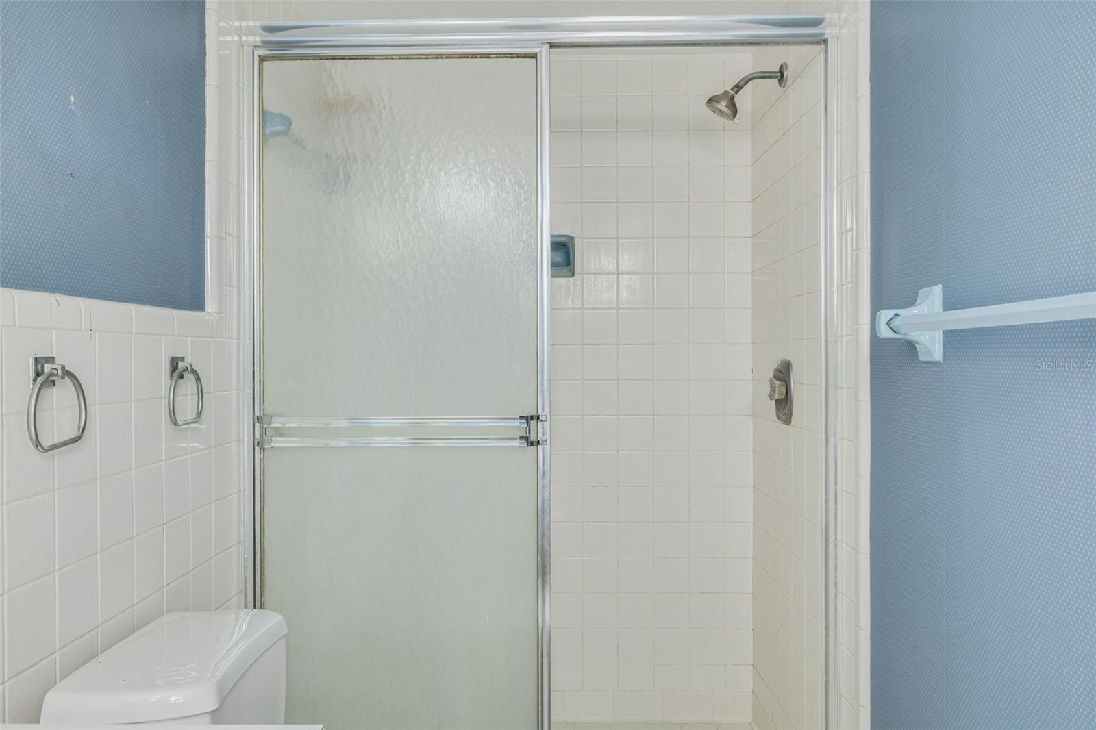 LAKEWOOD ESTATES SEC B - Residential