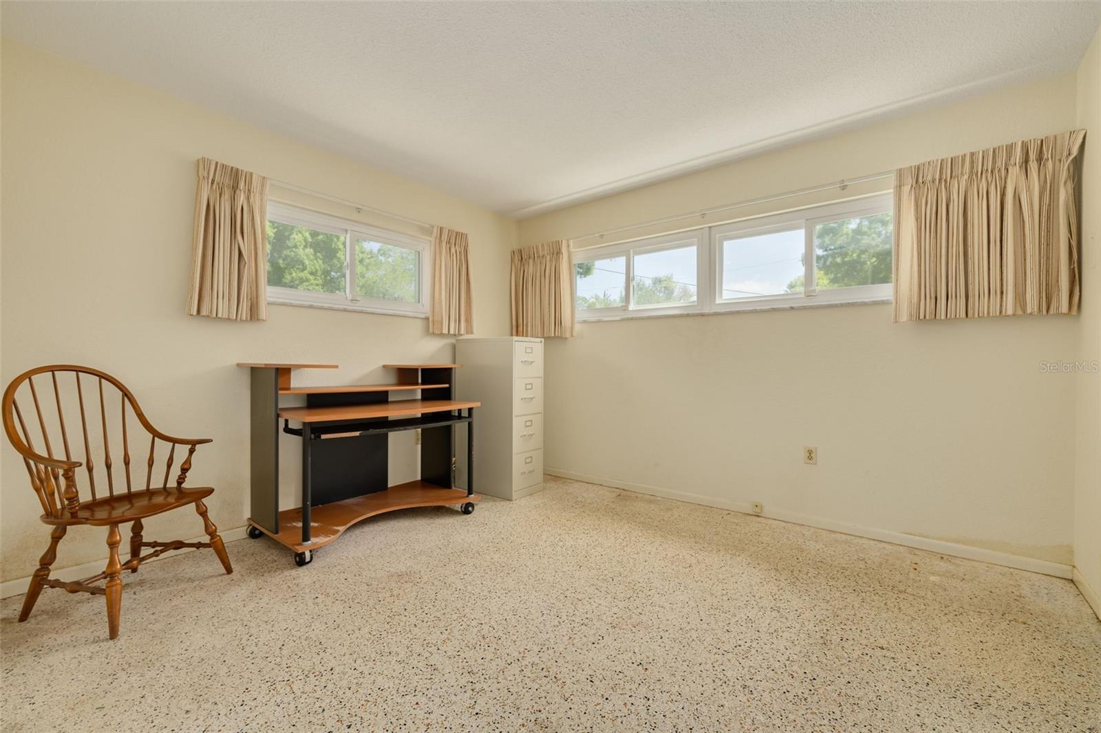 LAKEWOOD ESTATES SEC B - Residential