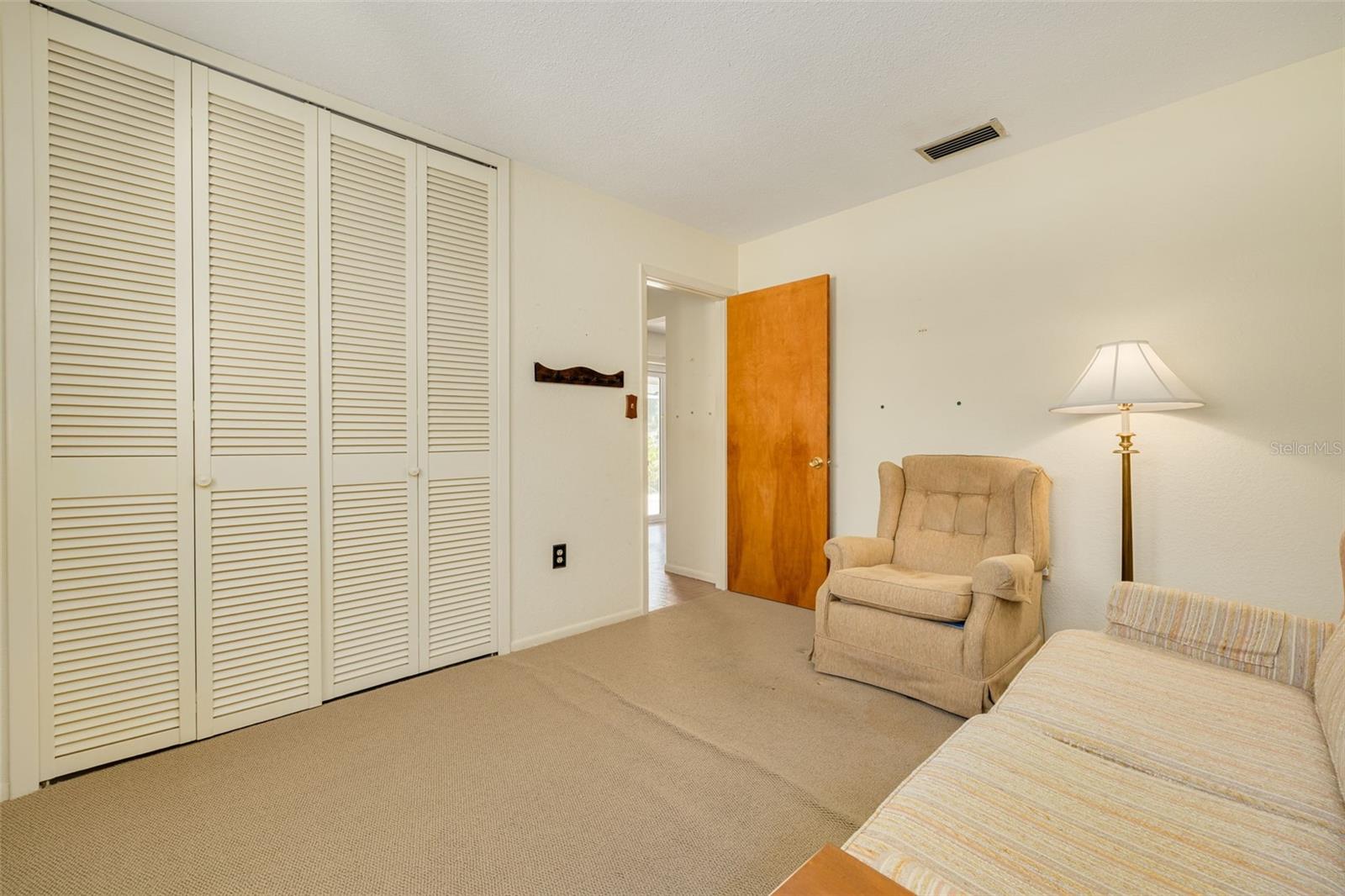 LAKEWOOD ESTATES SEC B - Residential