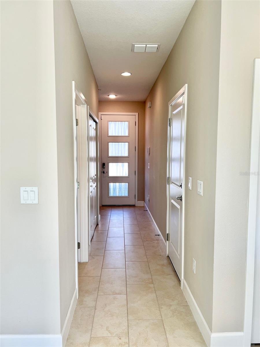 TOWNHOMES AT RIVERS EDGE - Residential Lease