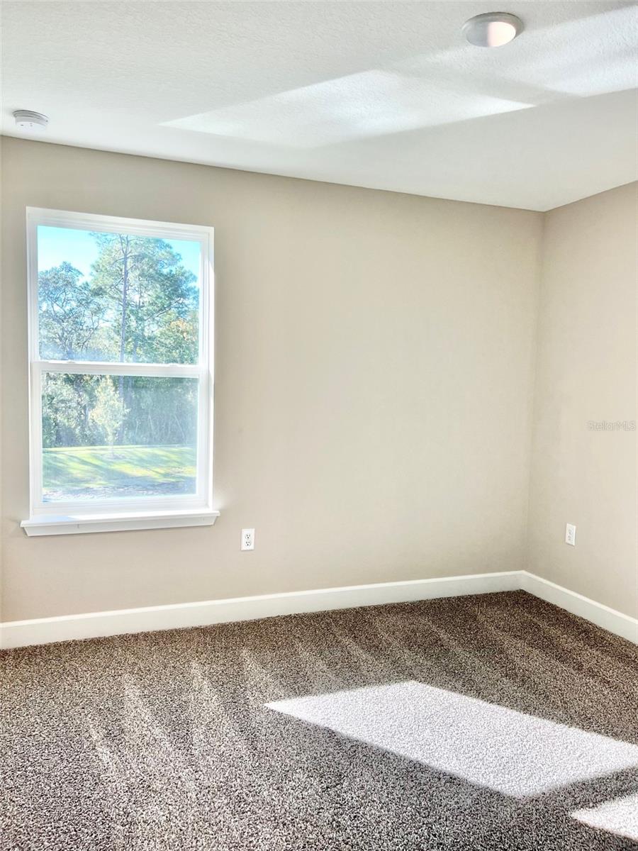 TOWNHOMES AT RIVERS EDGE - Residential Lease