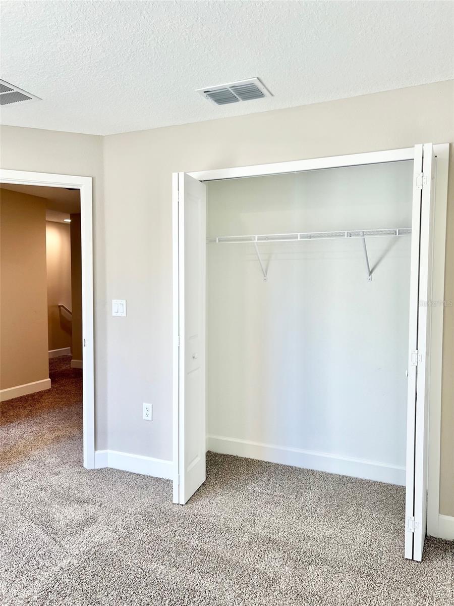 TOWNHOMES AT RIVERS EDGE - Residential Lease