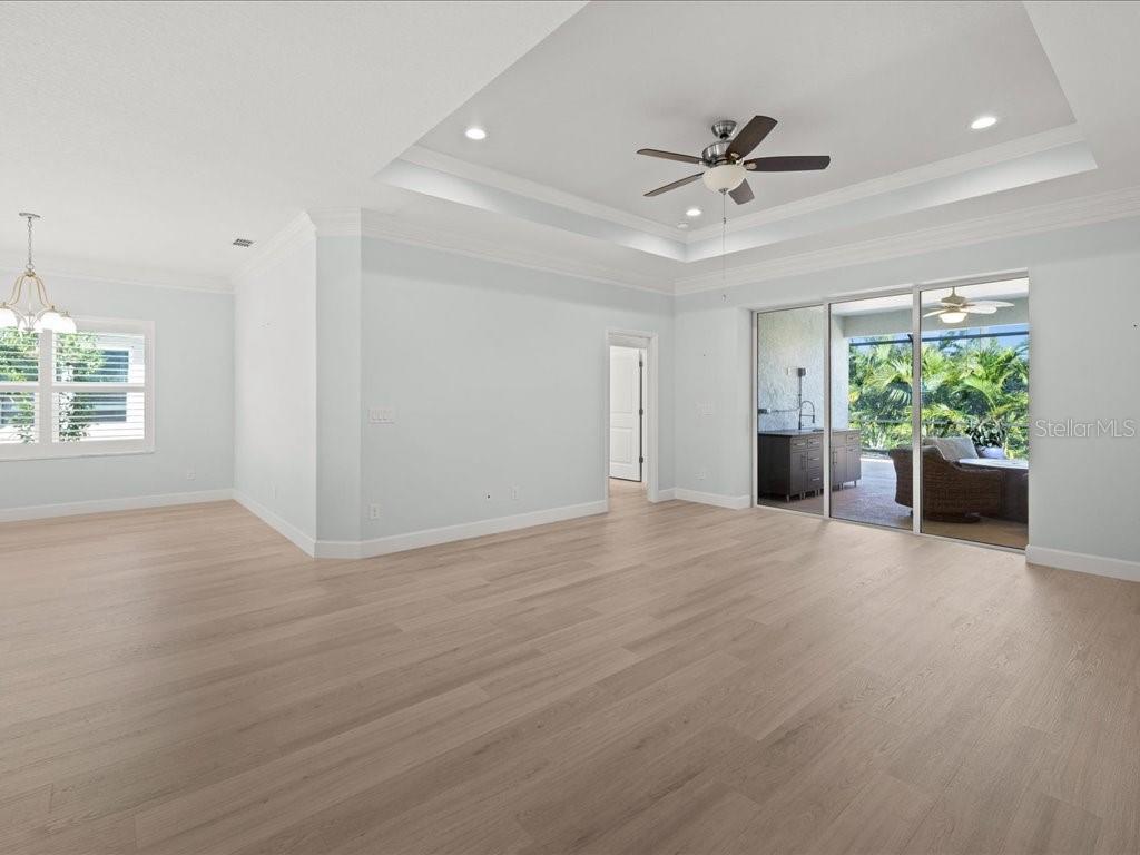 PARK FOREST - Residential