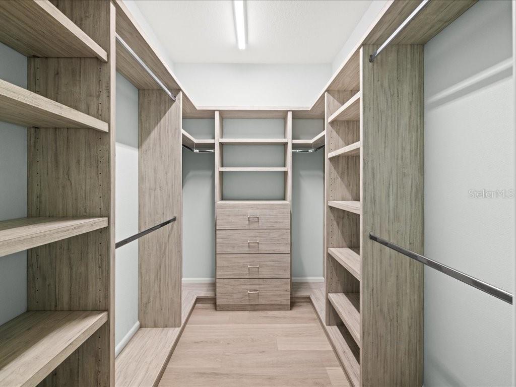 PARK FOREST - Residential