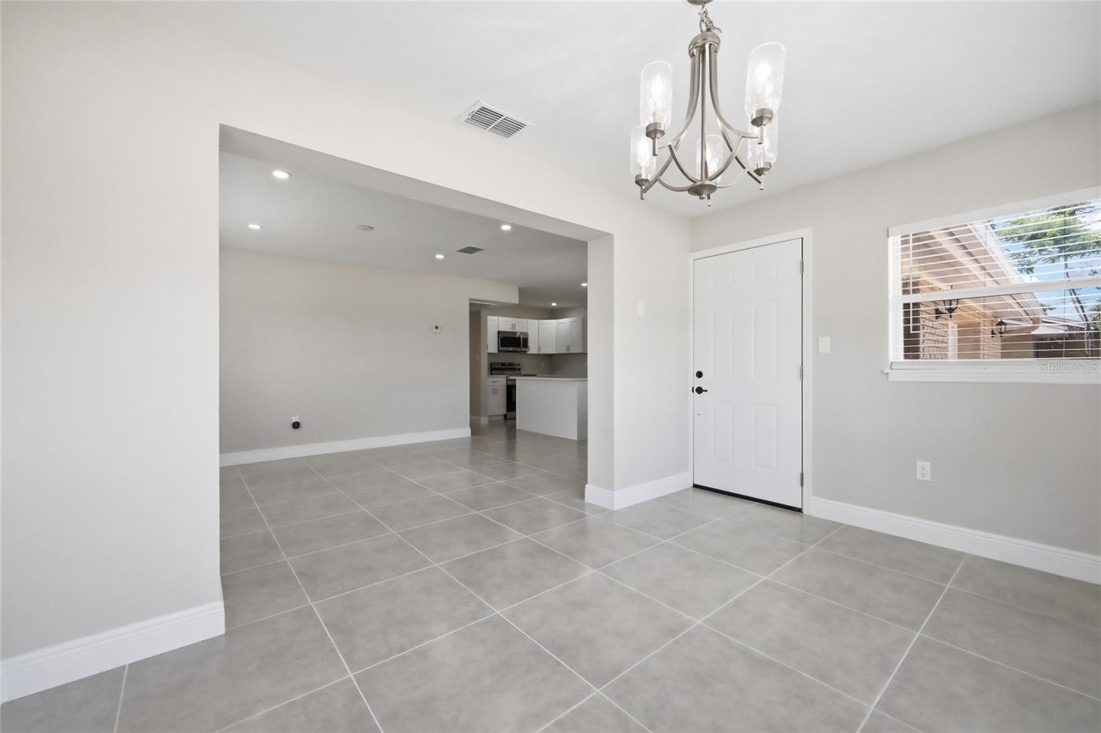EVANS VILLAGE - Residential