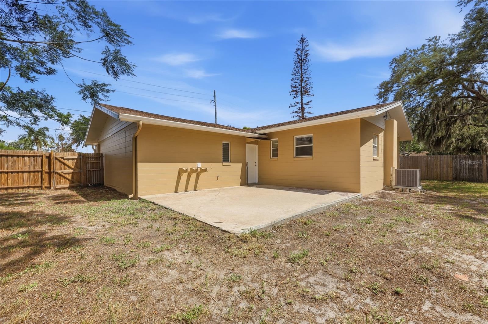 EVANS VILLAGE - Residential