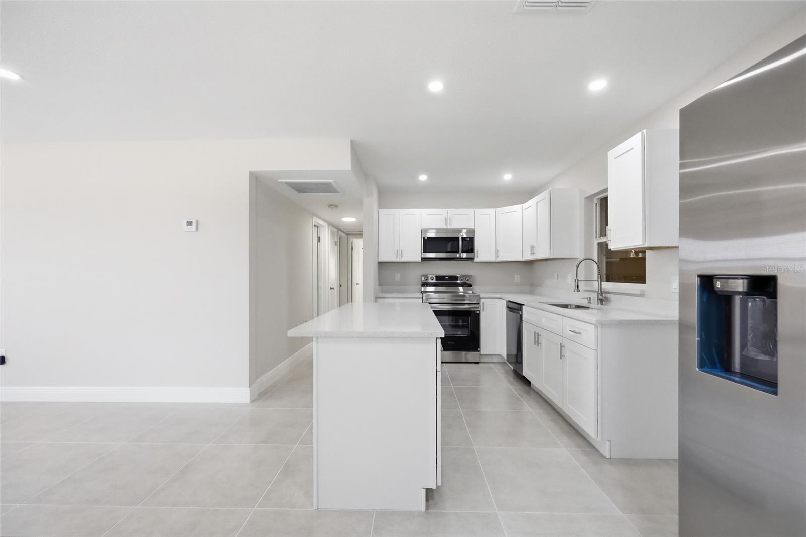 EVANS VILLAGE - Residential