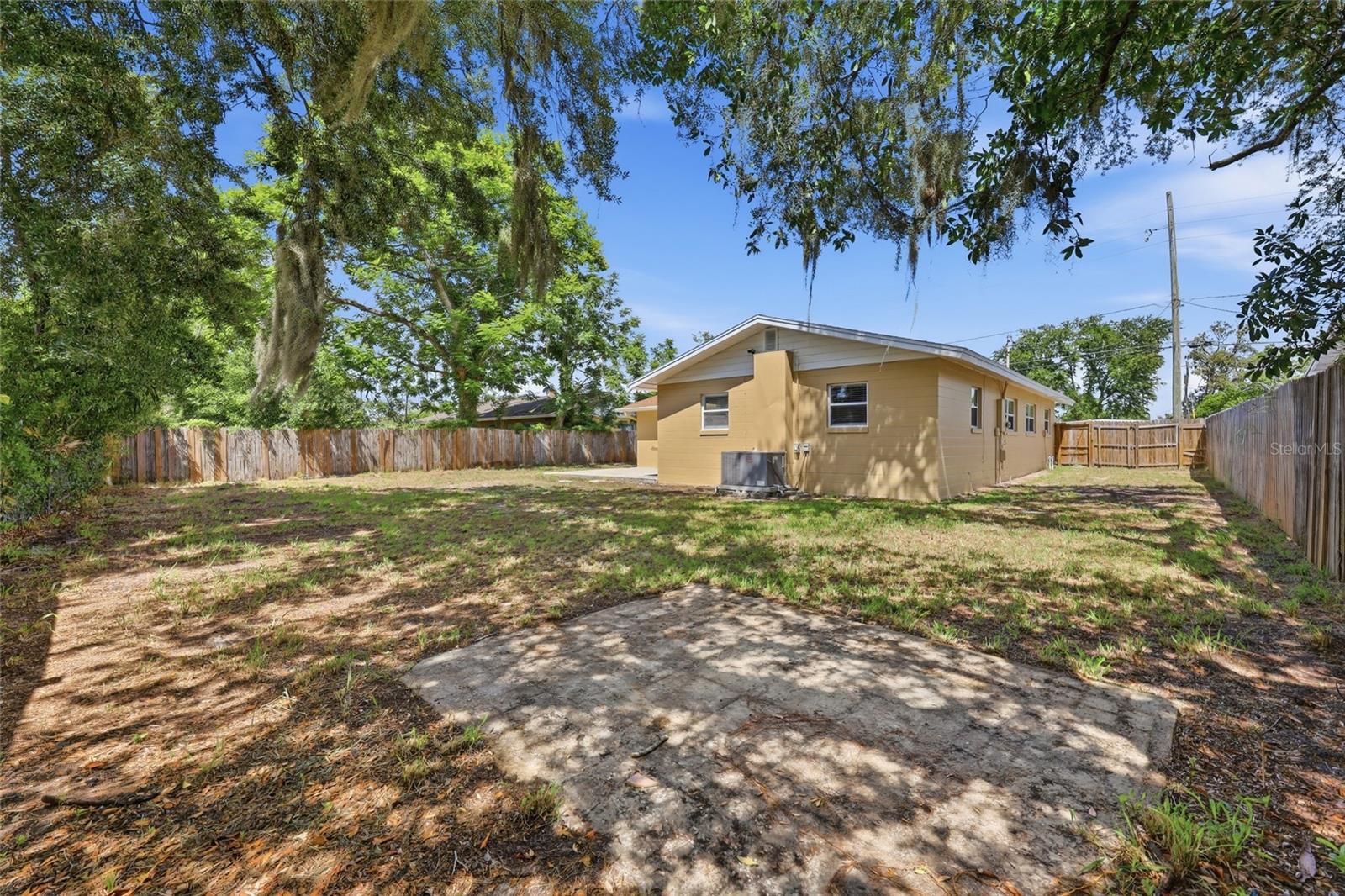 EVANS VILLAGE - Residential