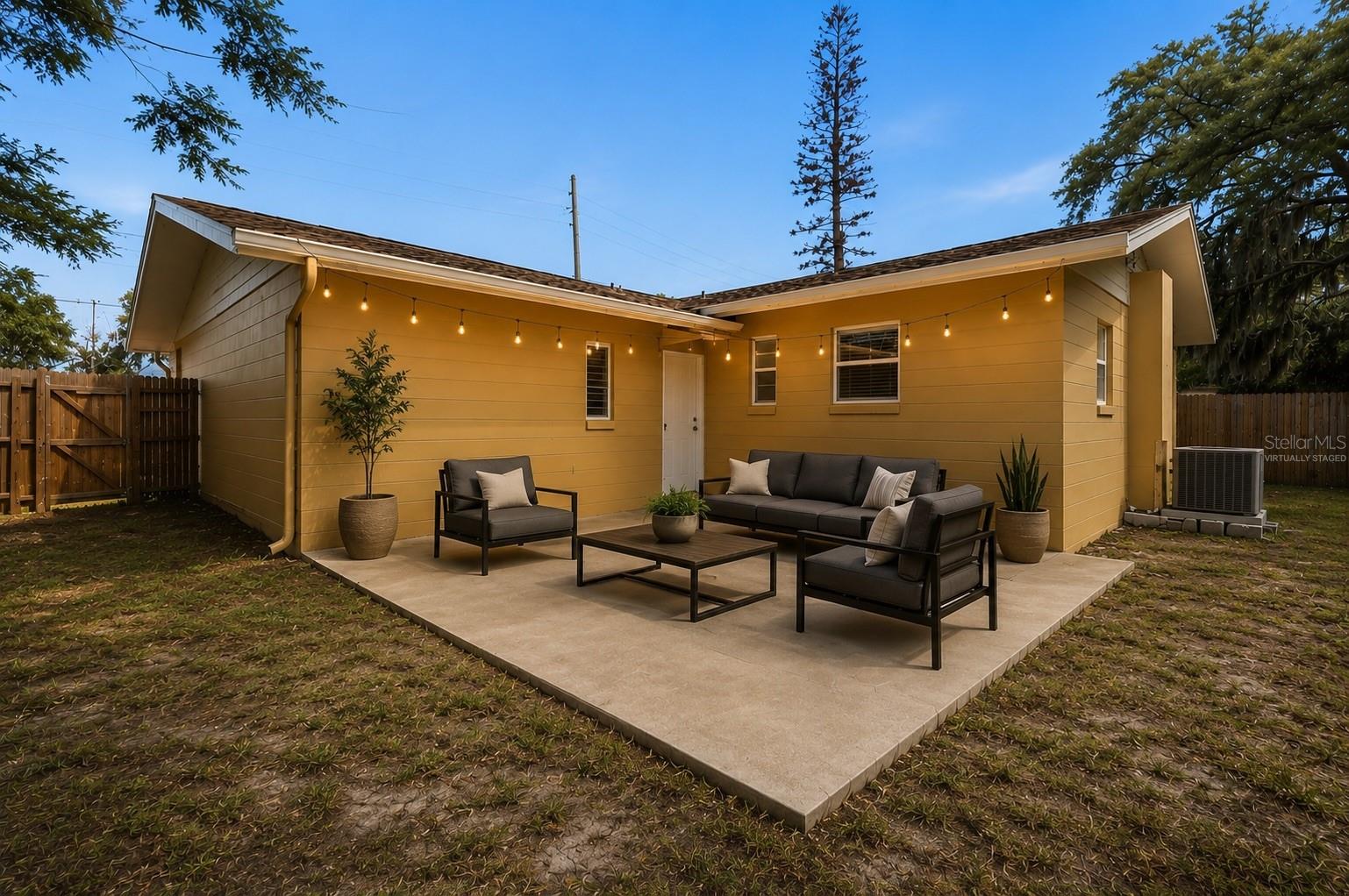 EVANS VILLAGE - Residential