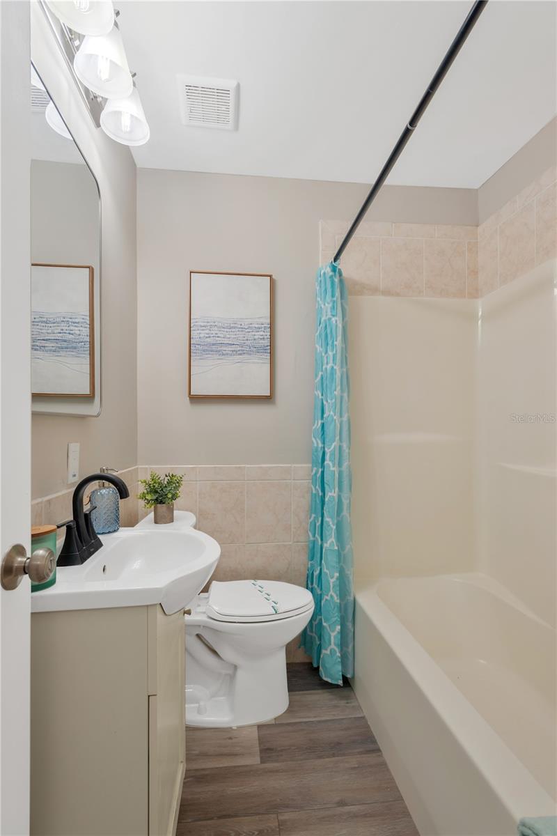 MANGO HILLS - Residential