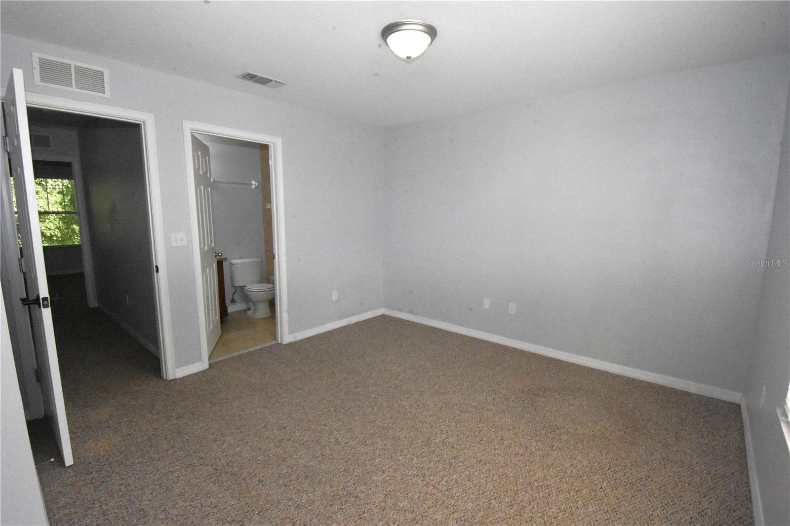 HAILEY FOREST CONDO - Residential Lease