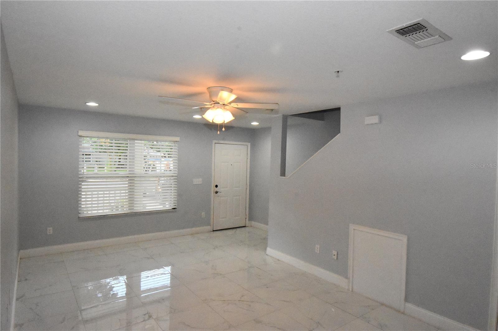 HAILEY FOREST CONDO - Residential Lease