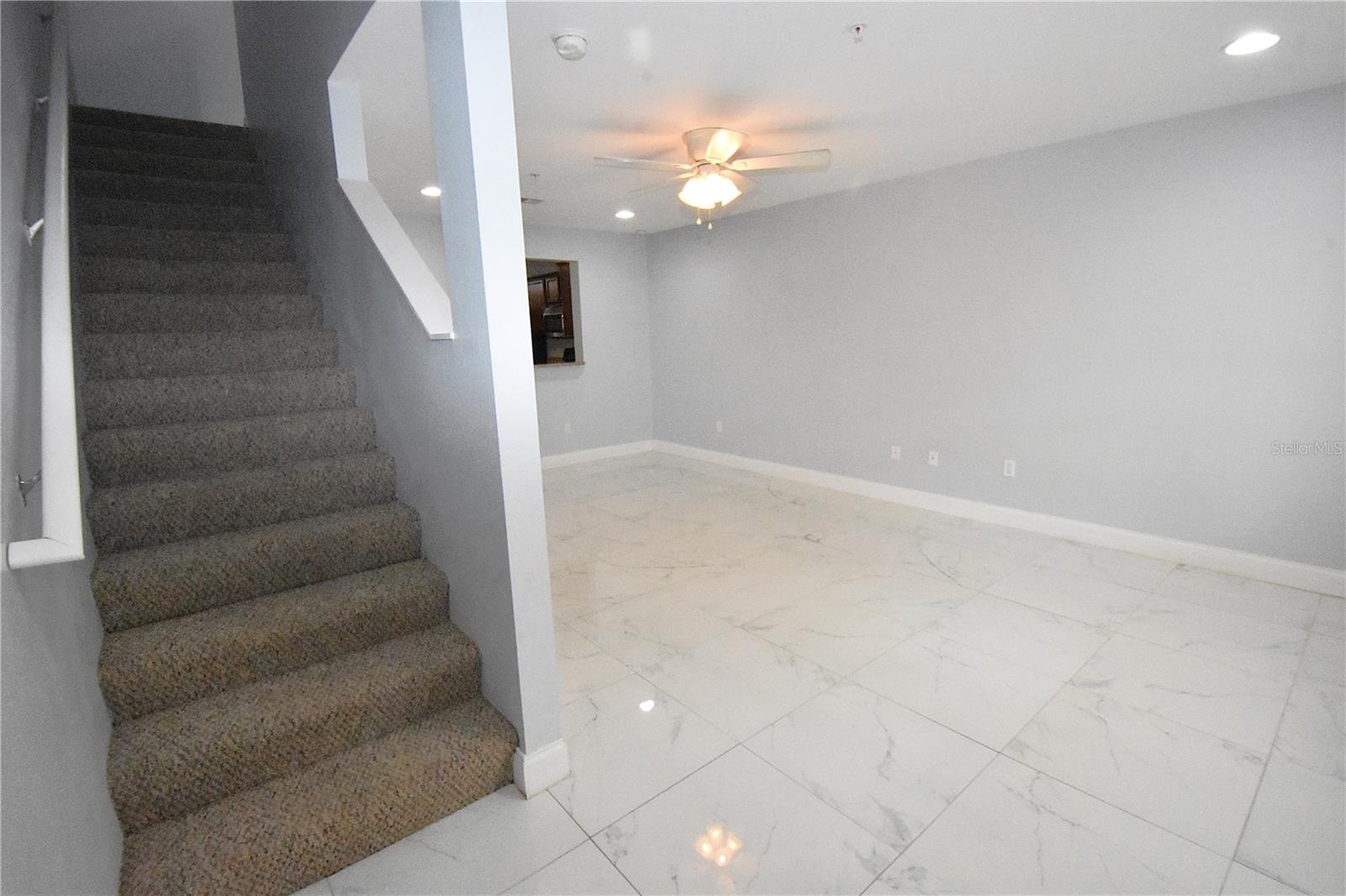 HAILEY FOREST CONDO - Residential Lease