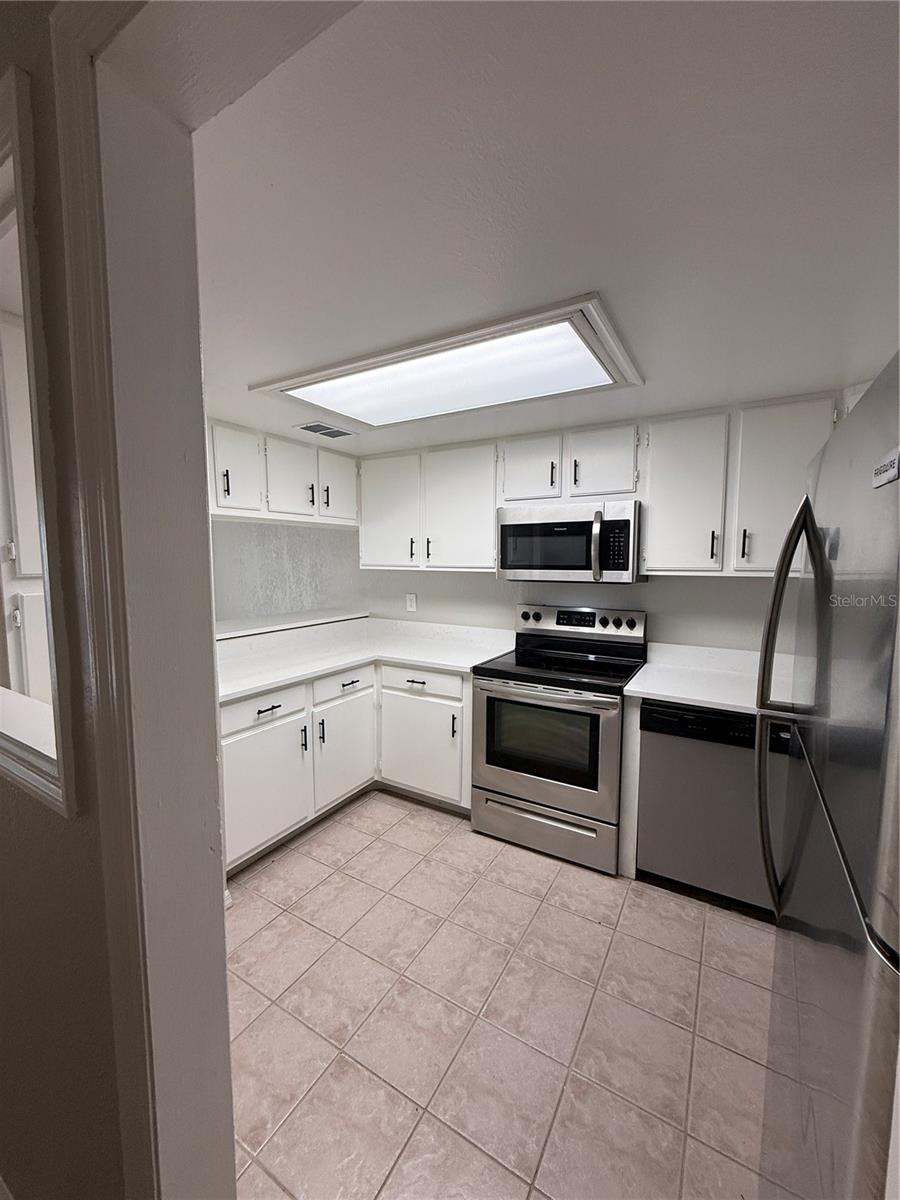 614 SAINT JOHNS COURT 614
