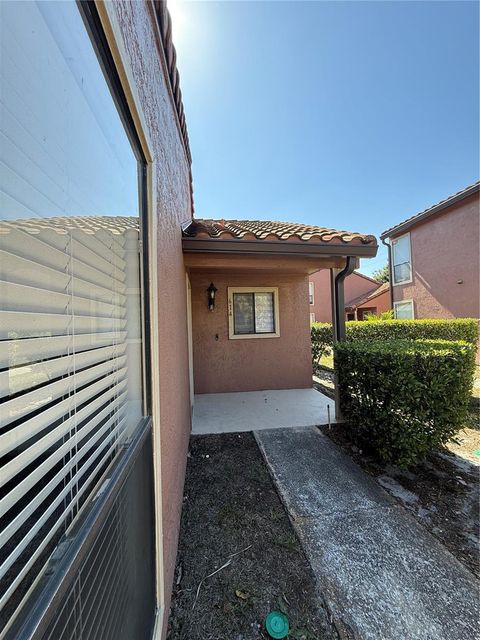Photo of 614 Saint Johns Court #614, Winter Park, FL 32792 (MLS # O6410529)