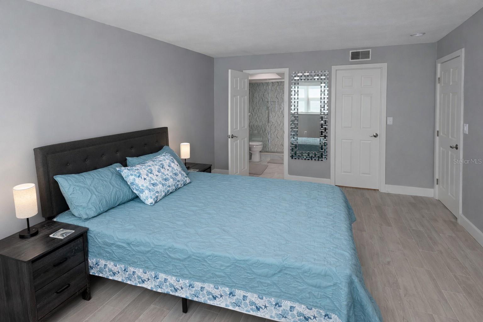 REGENCY WEST APTS CONDO - Residential Lease