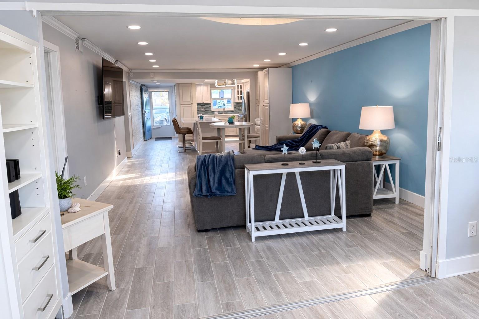 REGENCY WEST APTS CONDO - Residential Lease