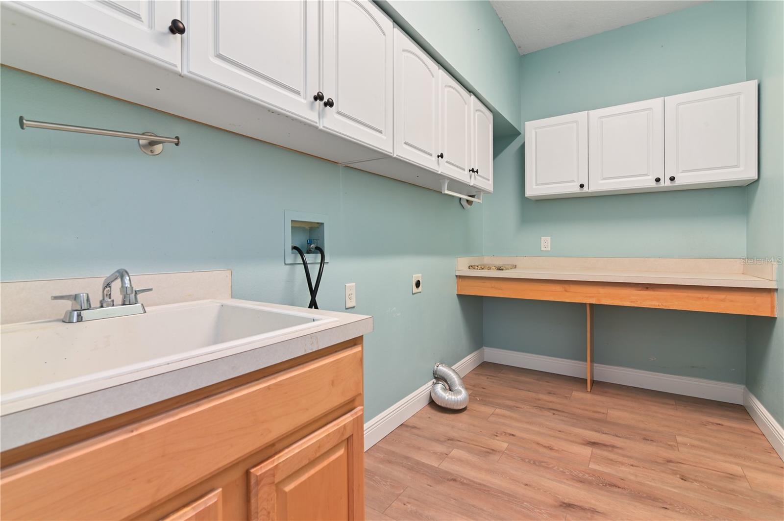 ROCK SPRINGS RIDGE PH 01 - Residential