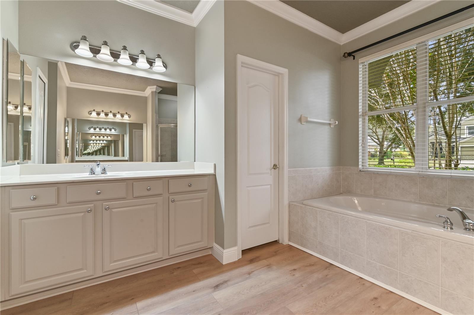 ROCK SPRINGS RIDGE PH 01 - Residential