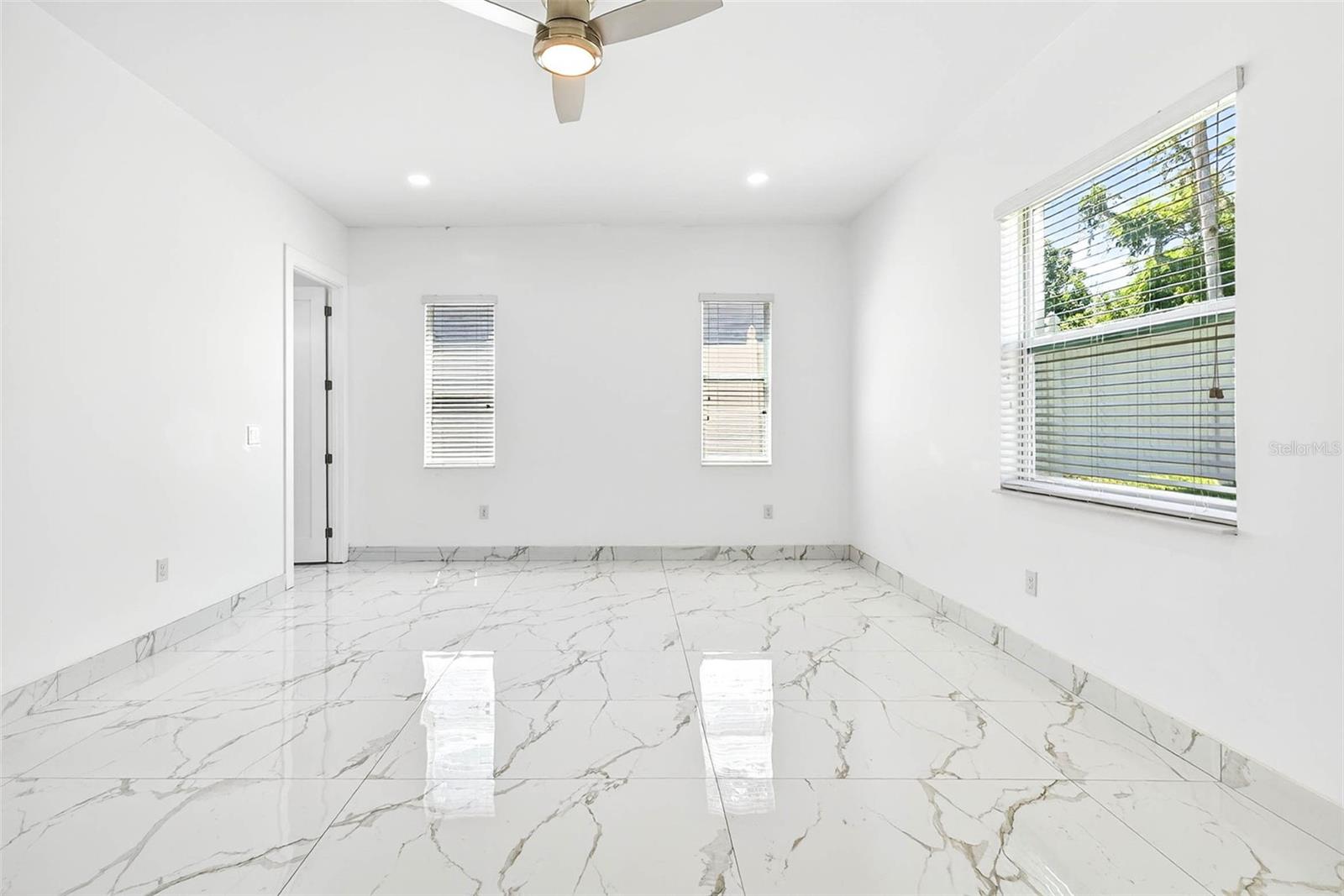 TEMPLE TERRACE TOWNSITE - Residential