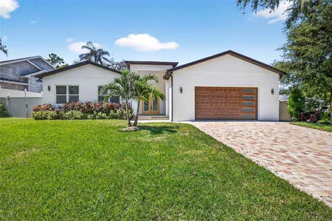 Photo of 216 N Glen Arven Avenue, Temple Terrace, FL 33617 (MLS # TB8428768)