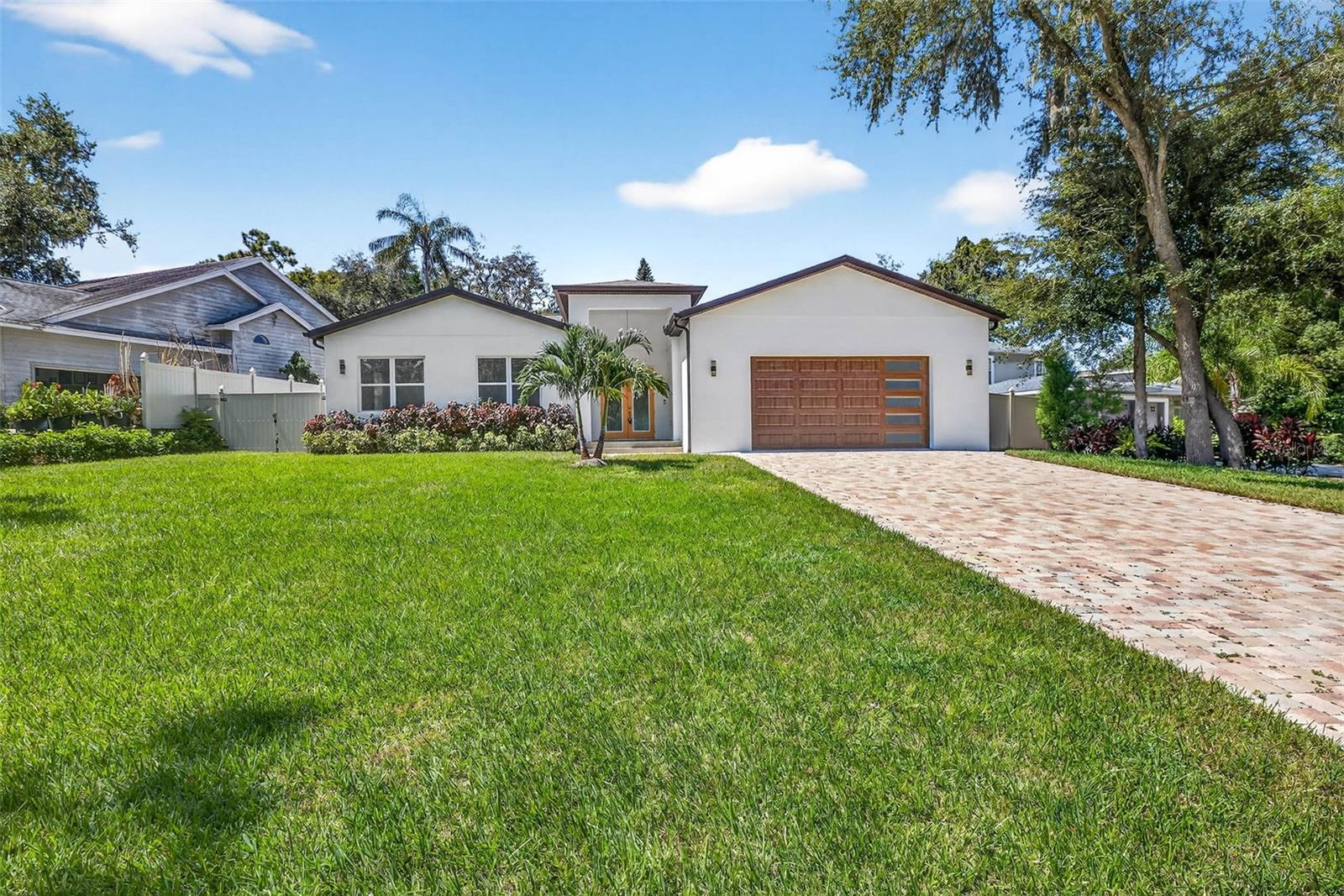 TEMPLE TERRACE TOWNSITE - Residential