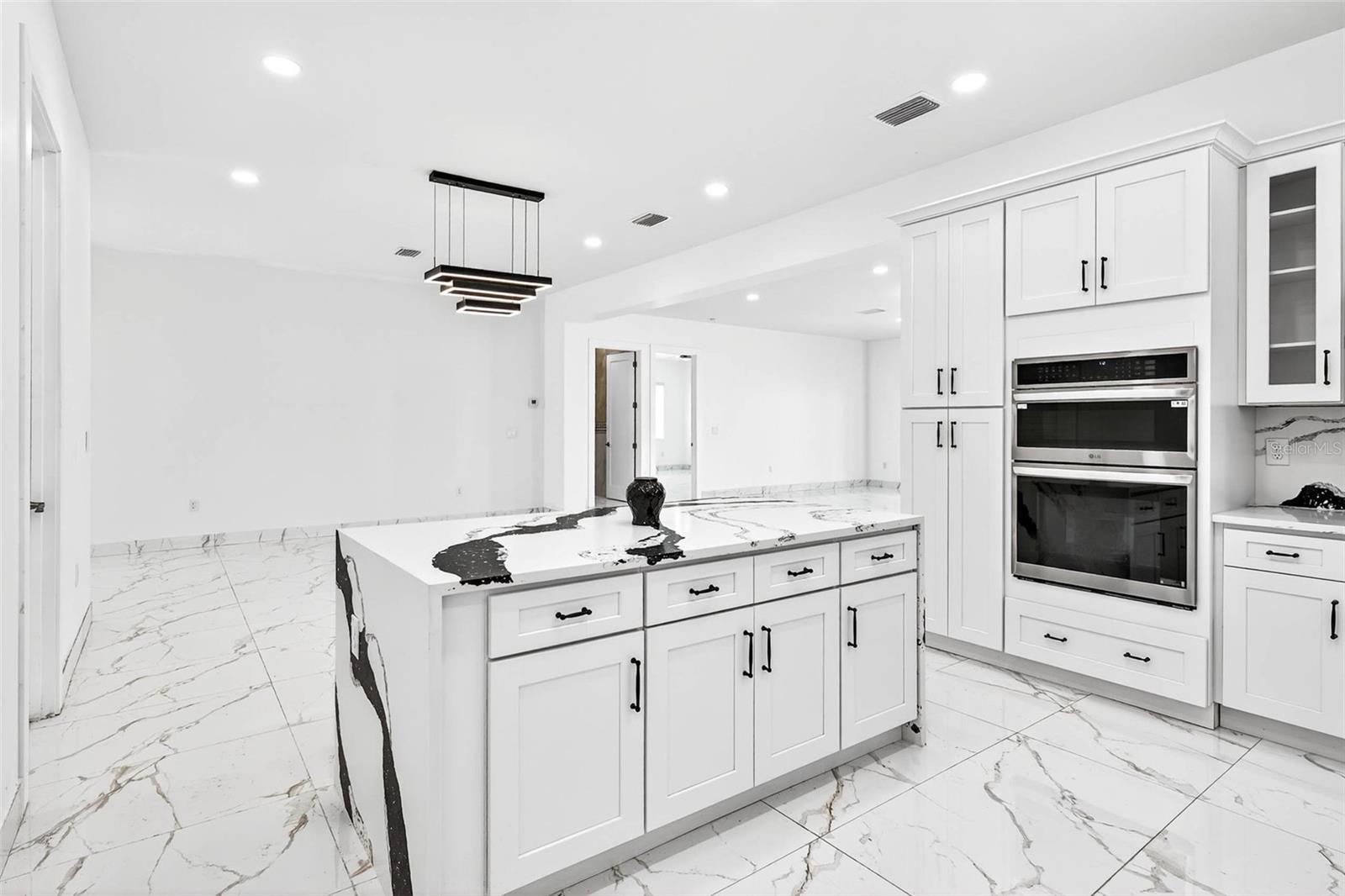 TEMPLE TERRACE TOWNSITE - Residential