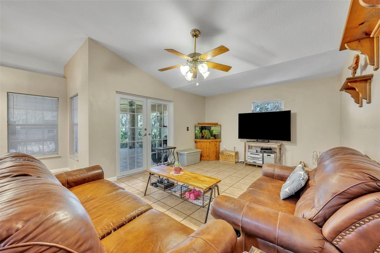 VINOLA GARDENS - Residential