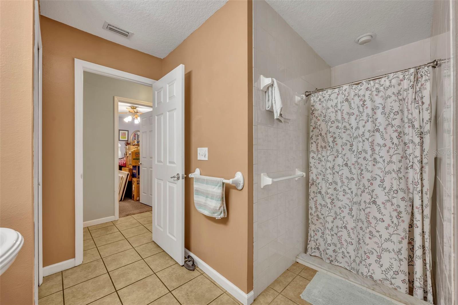 VINOLA GARDENS - Residential