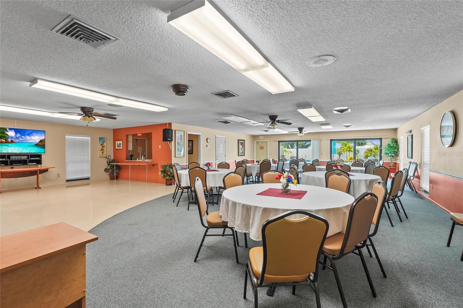 HOURGLASS LAKES PH 3 - Residential