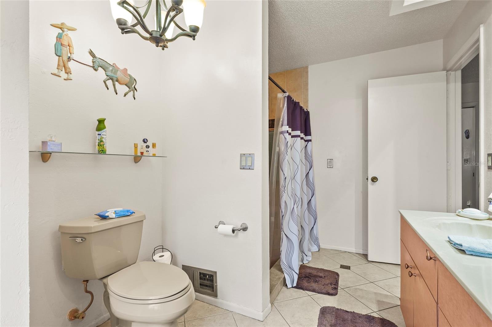 HOURGLASS LAKES PH 3 - Residential