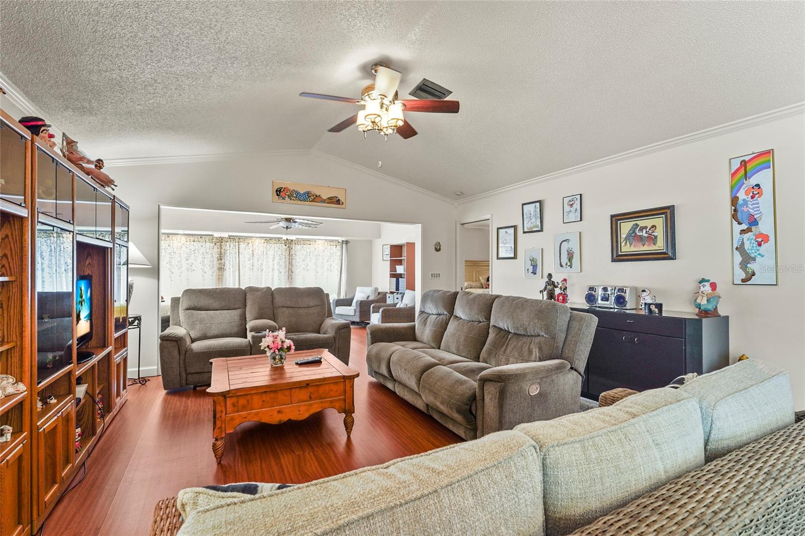 HOURGLASS LAKES PH 3 - Residential