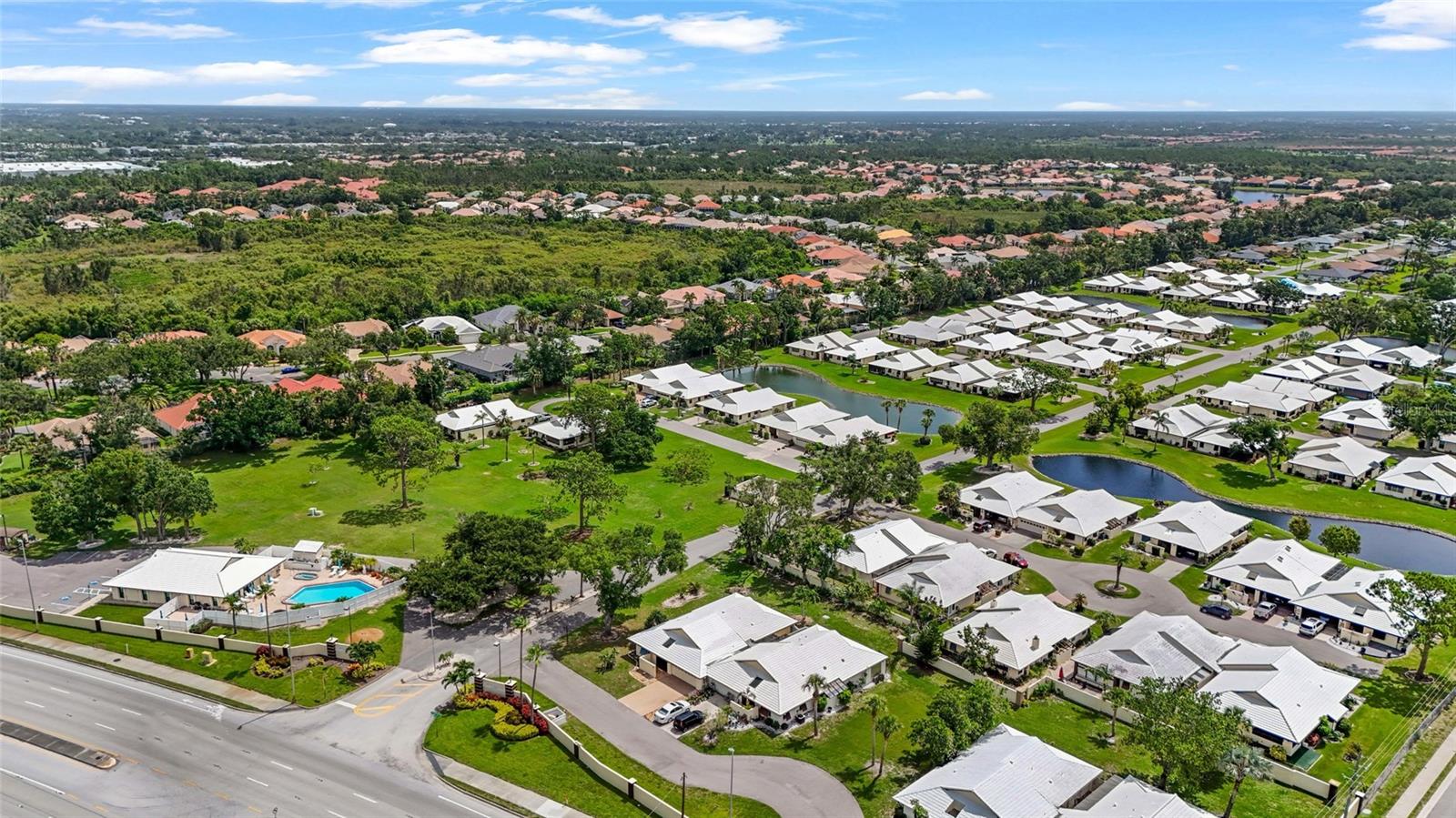 HOURGLASS LAKES PH 3 - Residential