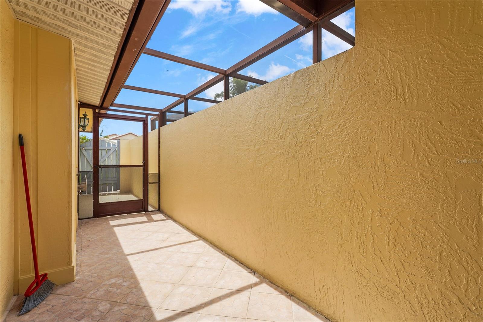 HOURGLASS LAKES PH 3 - Residential