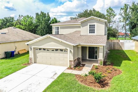 A home in LAKELAND