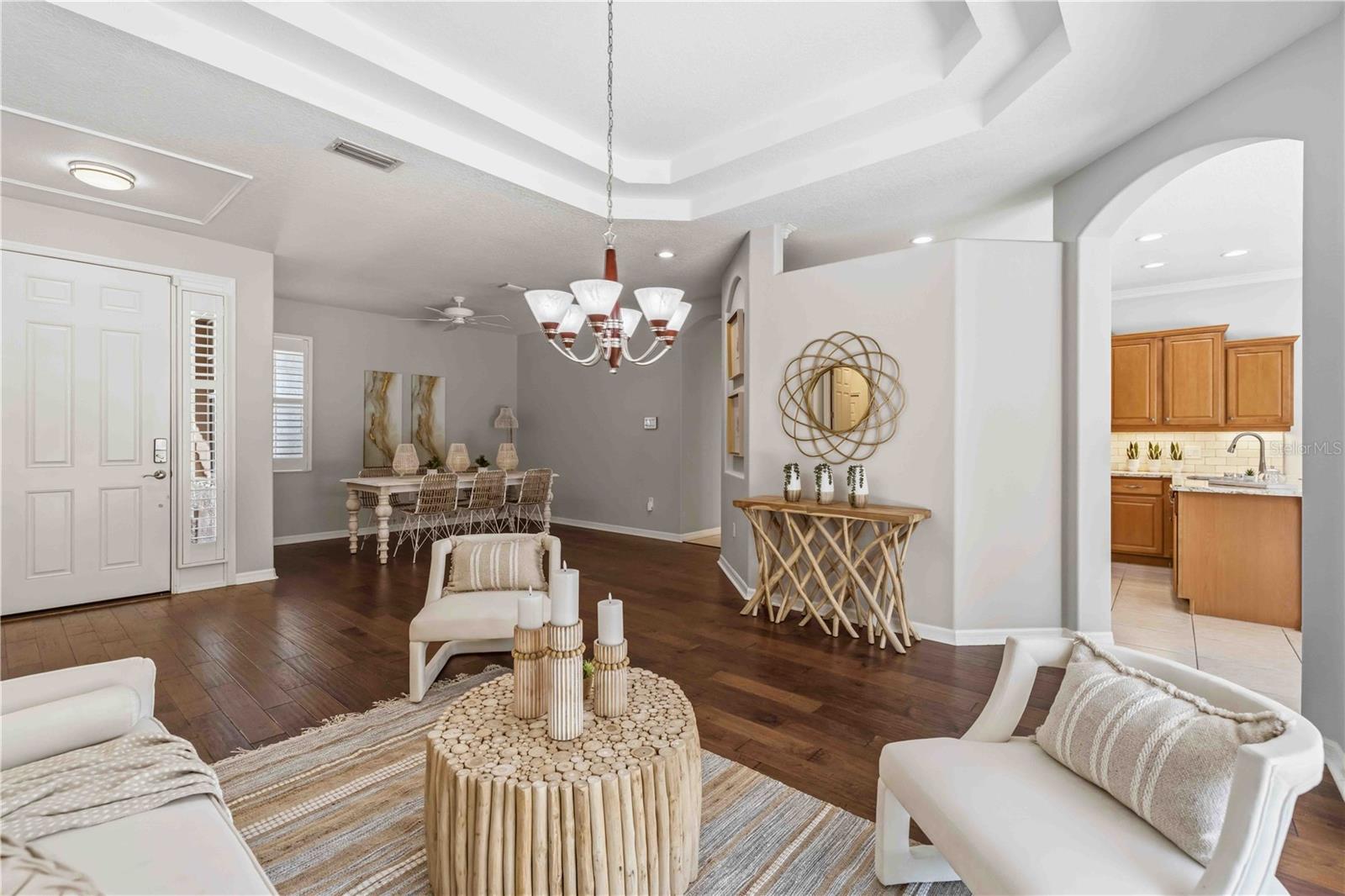 UNIVERSITY PLACE - Residential