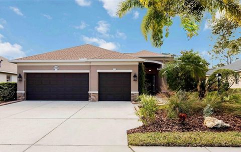 Photo of 7918 Edmonston Circle, University Park, FL 34201 (MLS # A4676827)