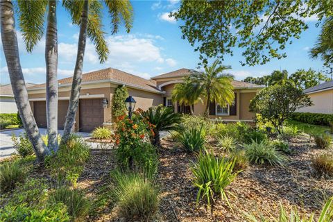 Photo of 7918 Edmonston Circle, University Park, FL 34201 (MLS # A4676827)