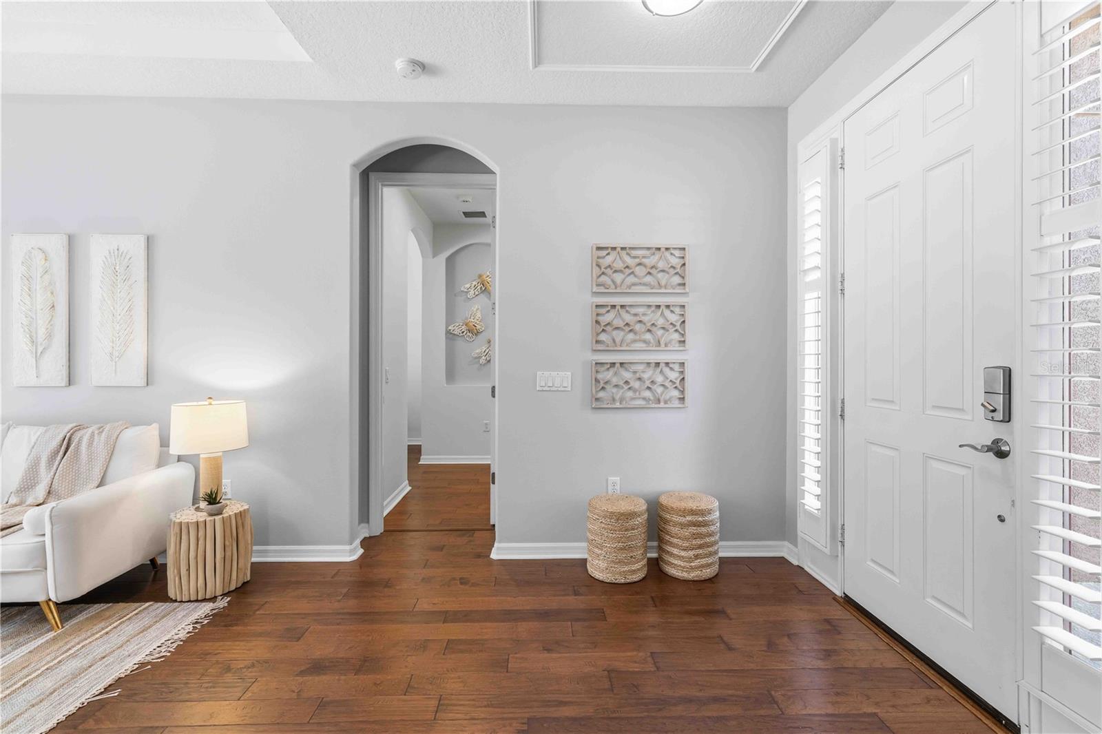 UNIVERSITY PLACE - Residential