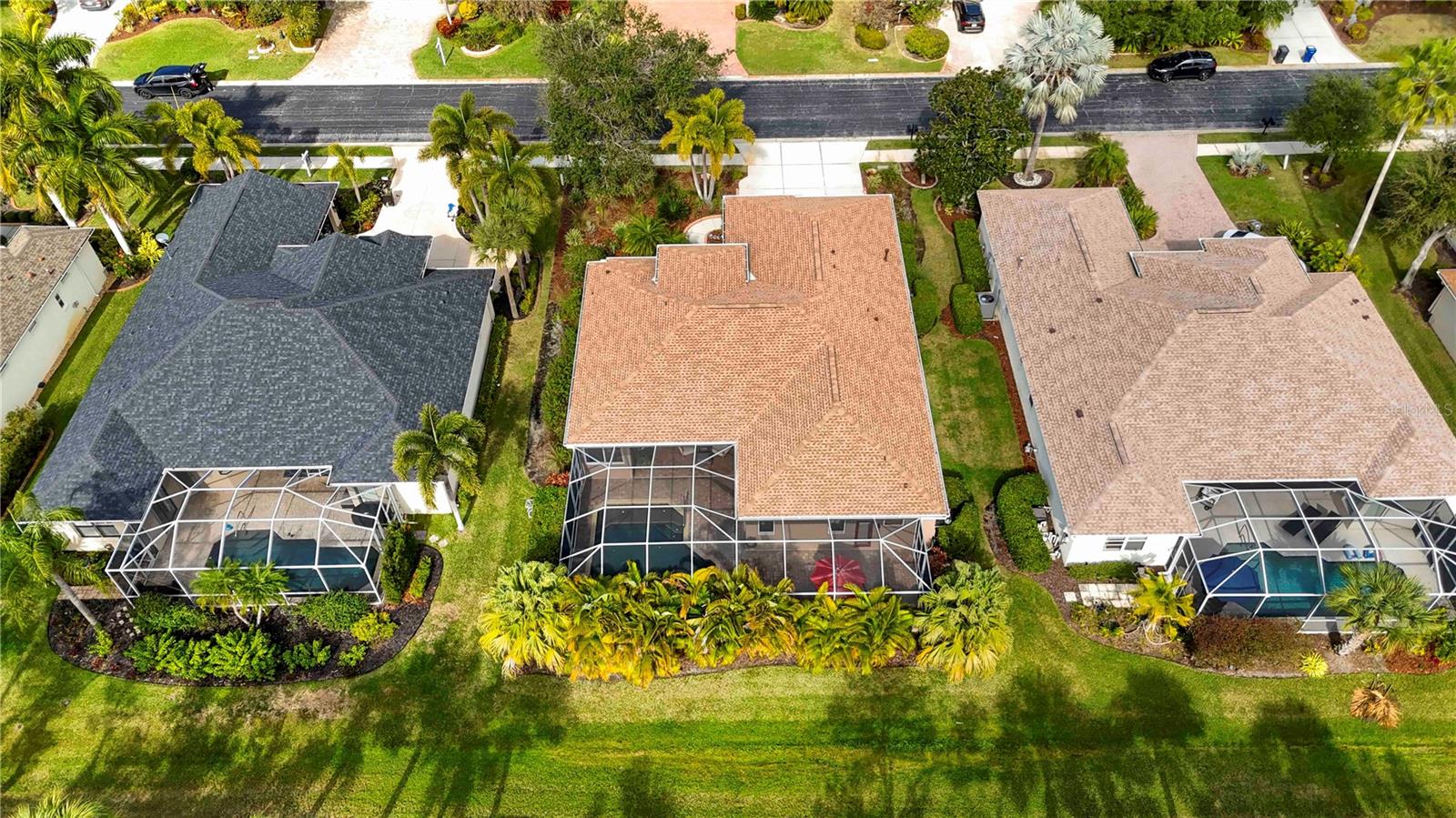 UNIVERSITY PLACE - Residential